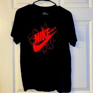 Men’s Nike T-Shirt
